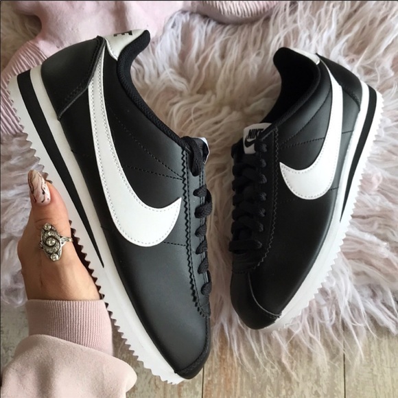 NWT Nike Cortez Leather Classic - Picture 4 of 8